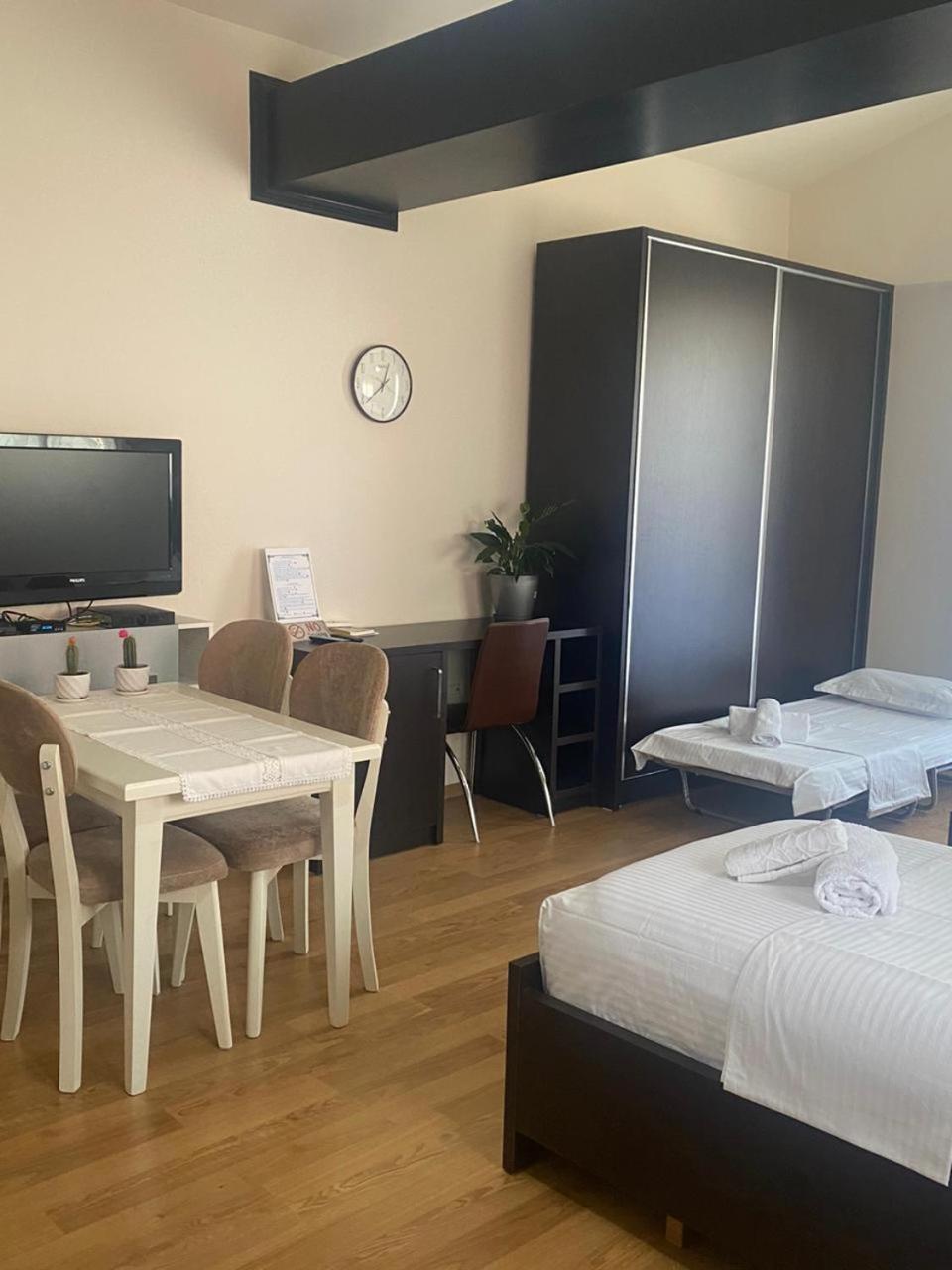 Vila 32 Berat Exteriör bild